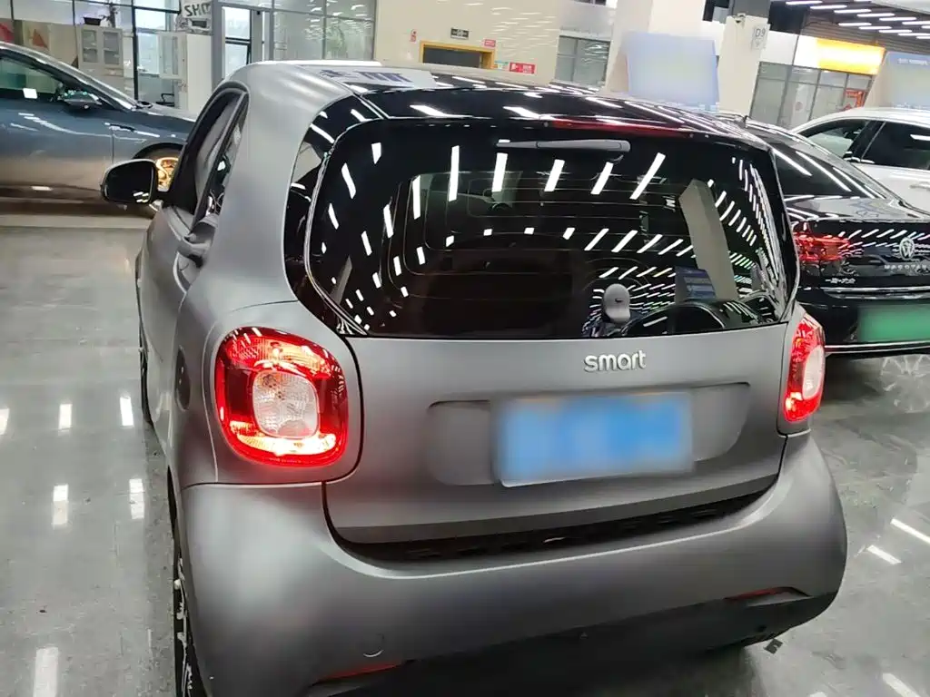 smart Smart Fortwo — миниатюра 6