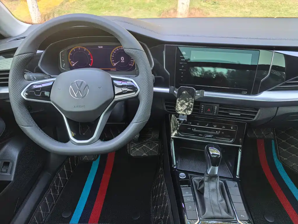 Volkswagen Passat — миниатюра 14