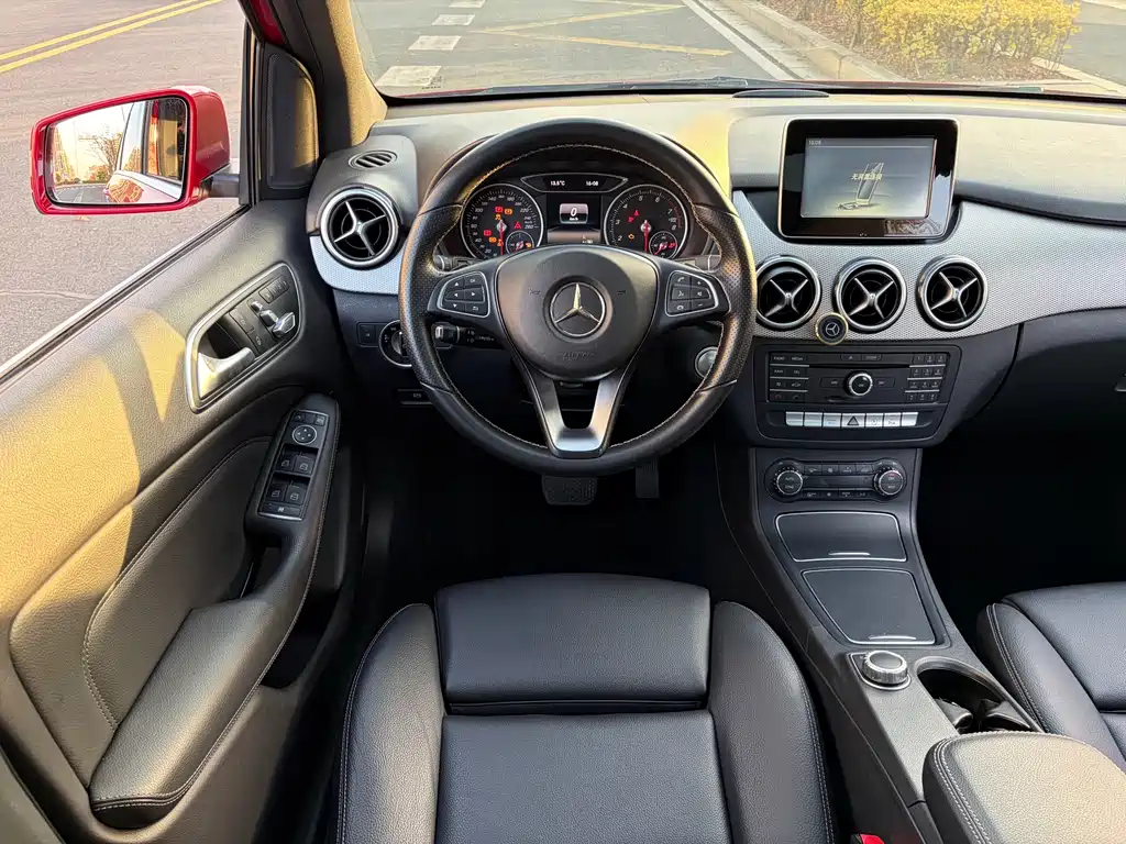 MERCEDES-BENZ B CLASS