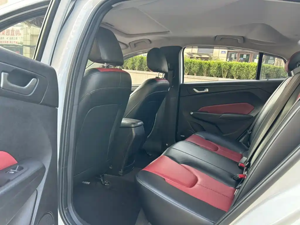 Chery Arrizo 5 — миниатюра 13