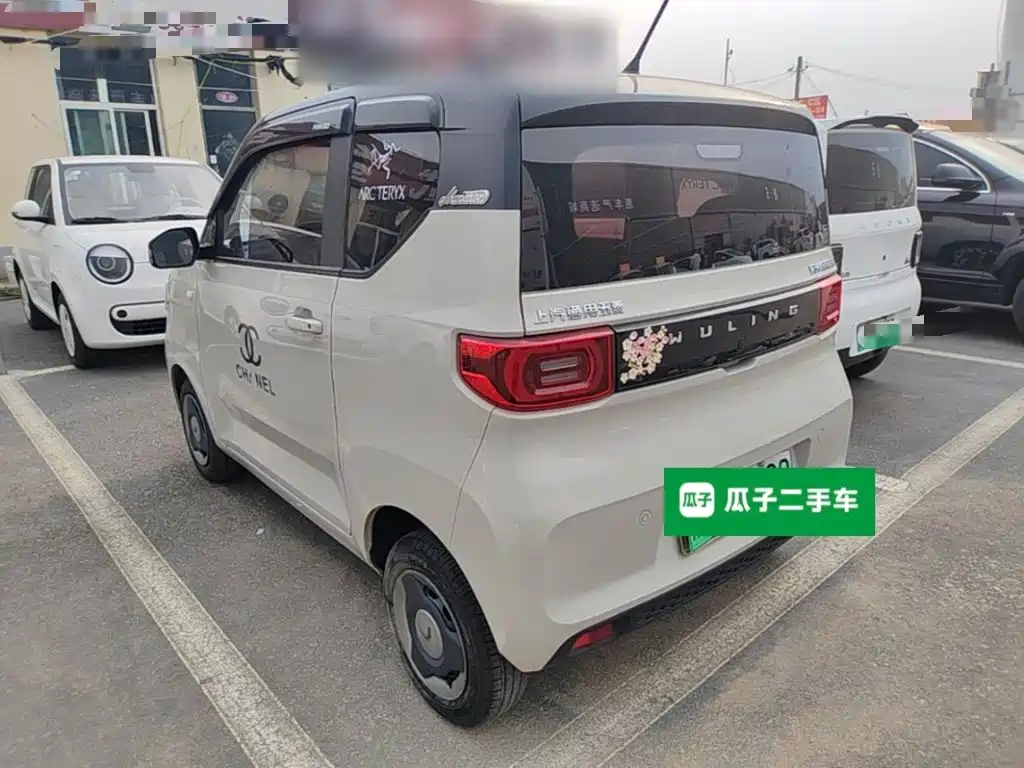 Wuling MINIEV — миниатюра 5