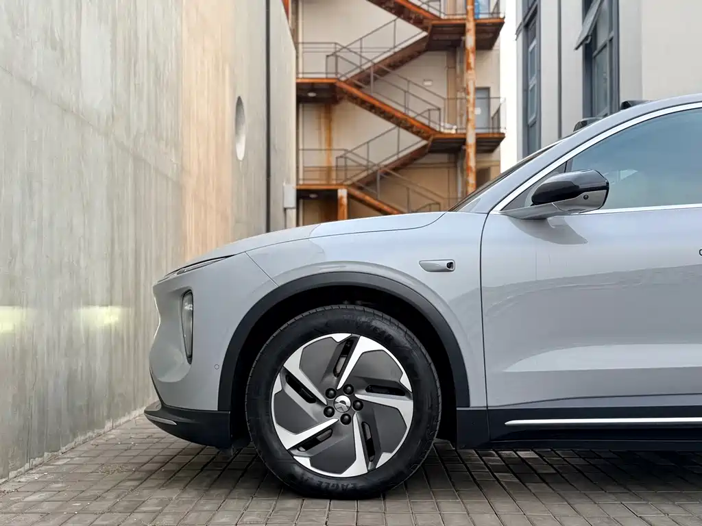 NIO EC6 — миниатюра 10