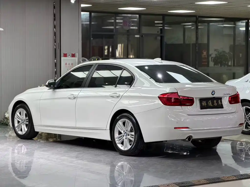 BMW 3 Series — миниатюра 10