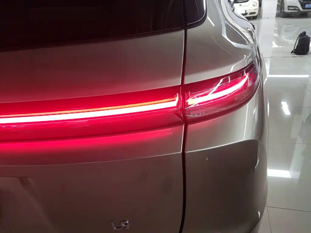 Li Auto Li L9 — миниатюра 8
