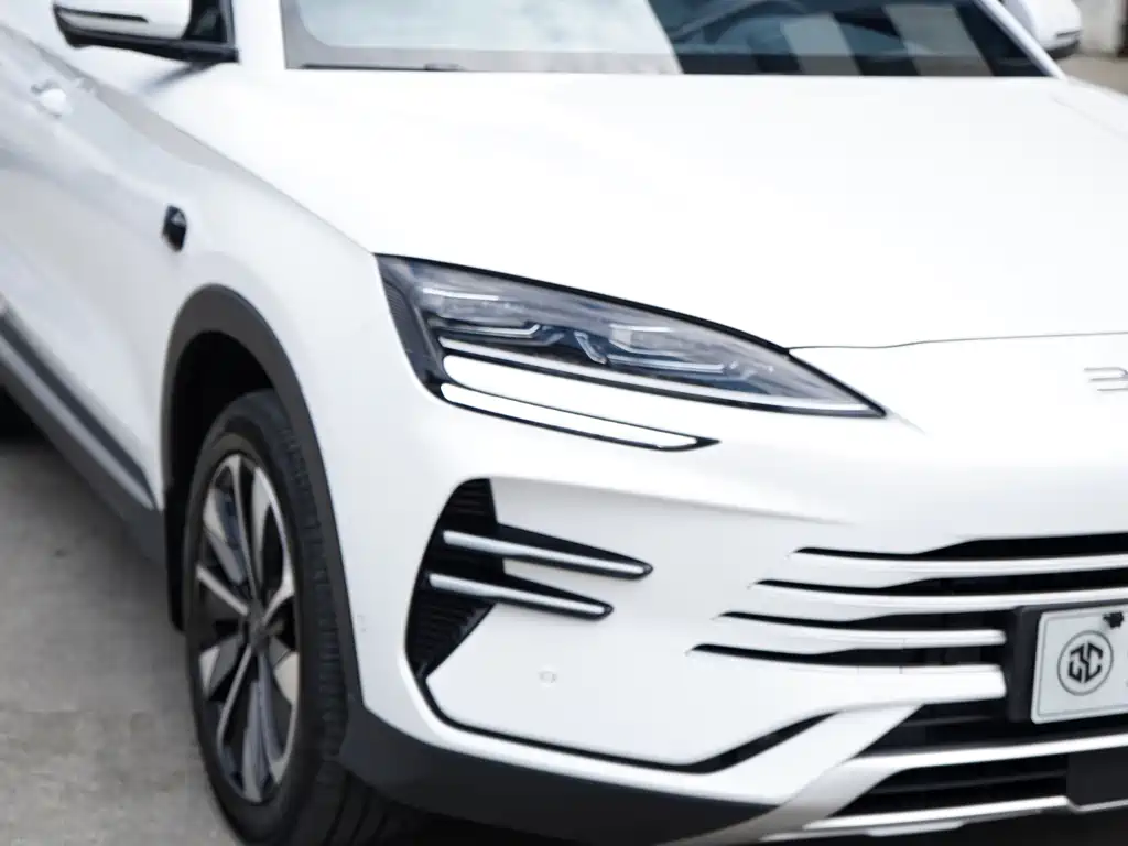 BYD PLUS New Energy — миниатюра 10