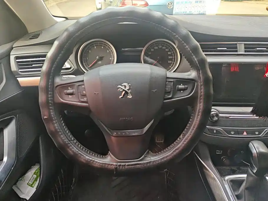 Peugeot 408 — миниатюра 14
