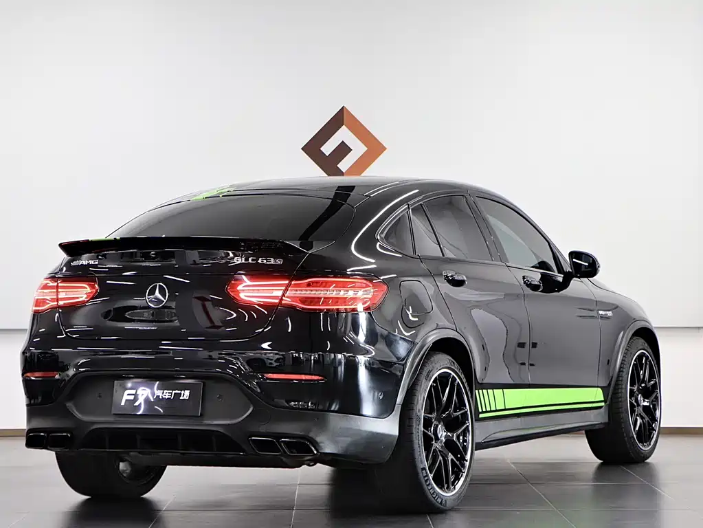 MERCEDES-BENZ GLC COUPE AMG