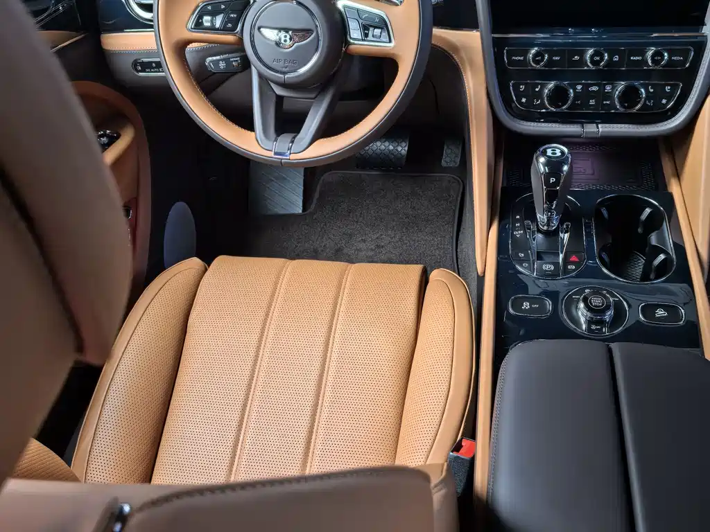 Bentley Bentayga 2024 4.0T V8