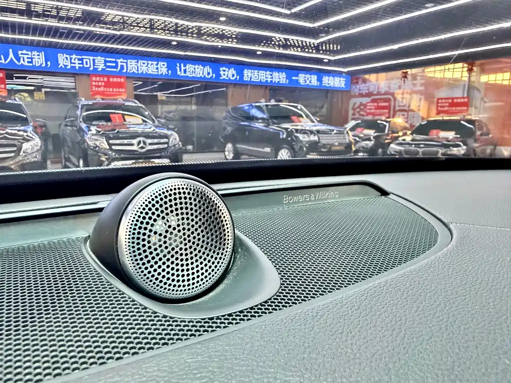 Volvo XC90 — миниатюра 11