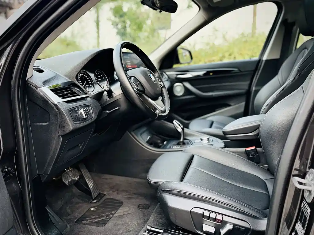 BMW X1 — миниатюра 13