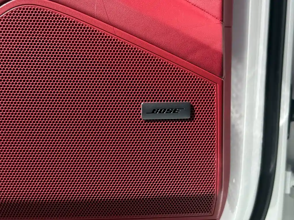 Porsche Cayenne Hybrid — миниатюра 18