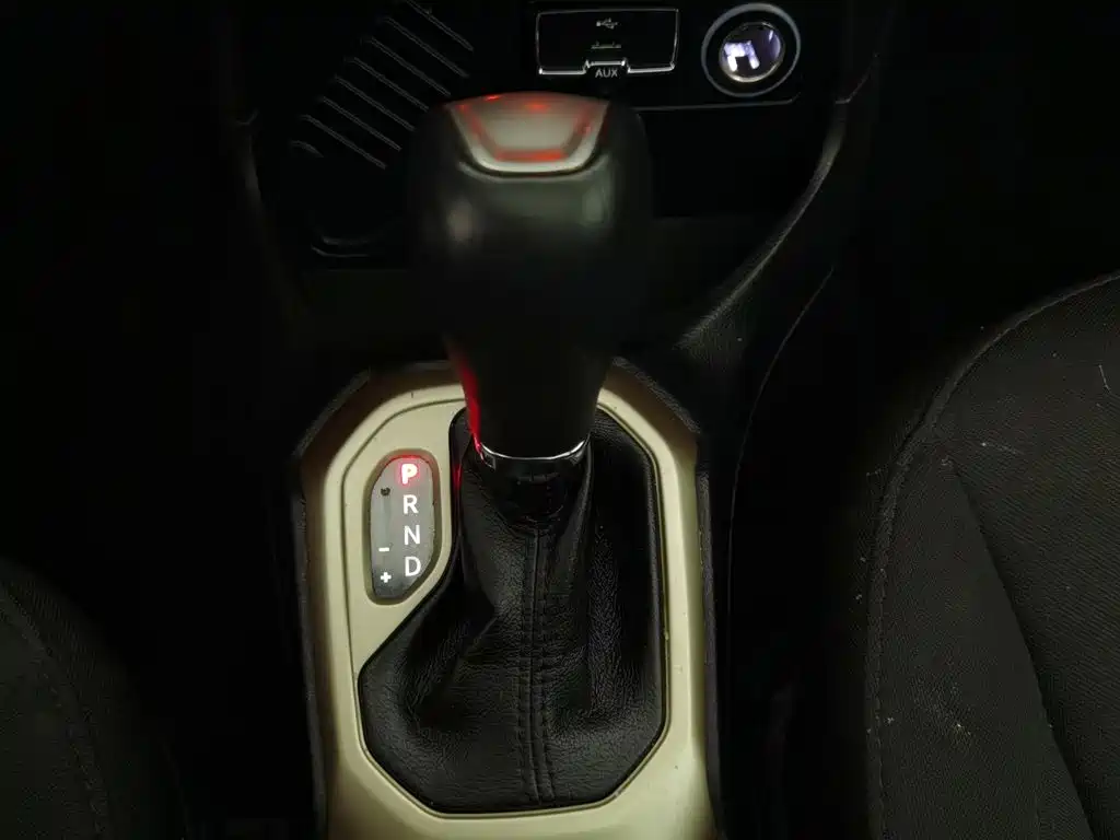 Jeep Renegade — миниатюра 13