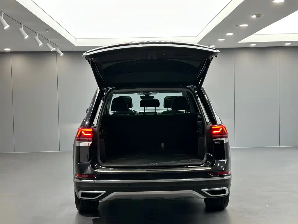 Volkswagen Teramont — миниатюра 24