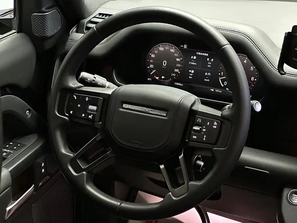 Land Rover Defender — миниатюра 11