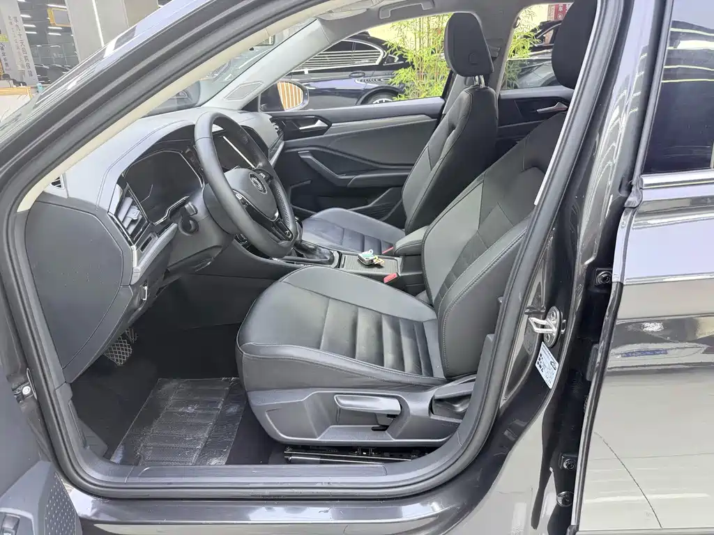 Volkswagen Sagitar — миниатюра 13