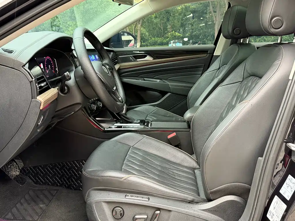 Volkswagen Passat — миниатюра 8