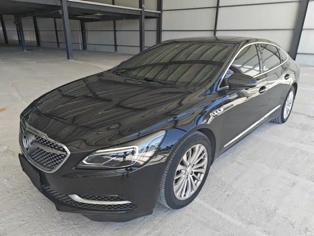Buick LaCrosse — миниатюра 2