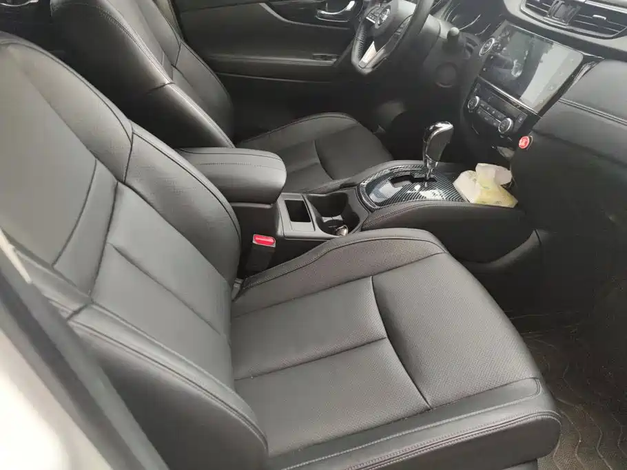 Nissan X-Trail — миниатюра 8