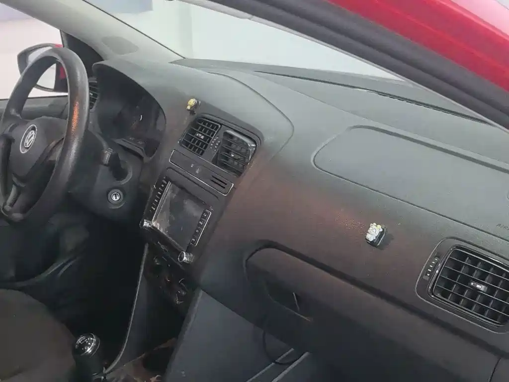 Volkswagen Polo — миниатюра 10