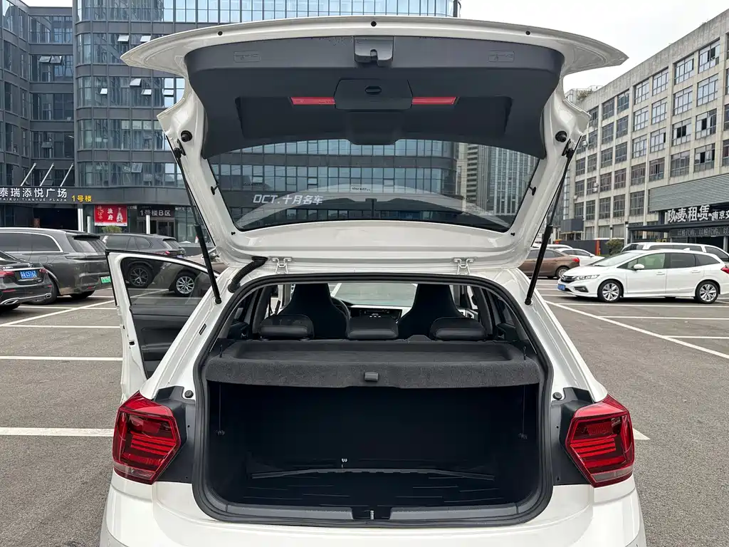 Volkswagen Polo — миниатюра 15