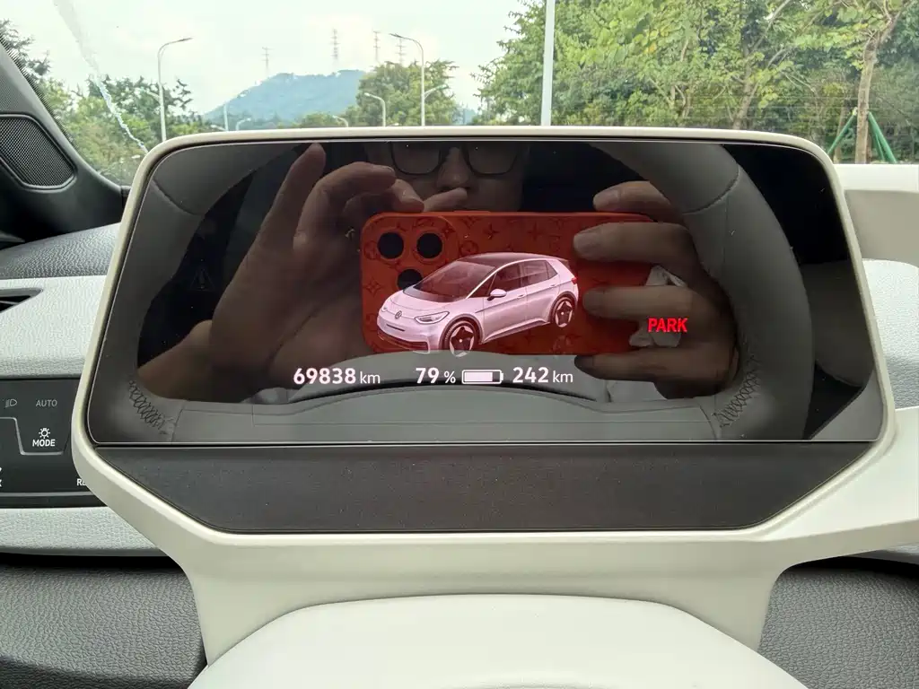 Volkswagen ID.3 — миниатюра 12