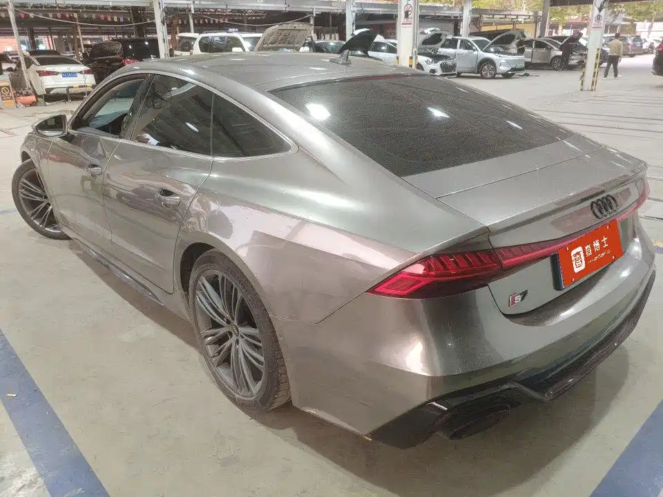 Audi A7 — миниатюра 2