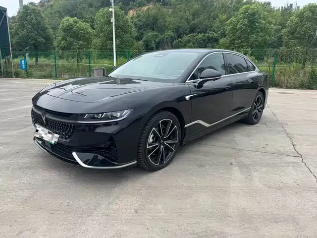 LANTU AUTOMOBILE LANTU CHASING LIGHT 2024