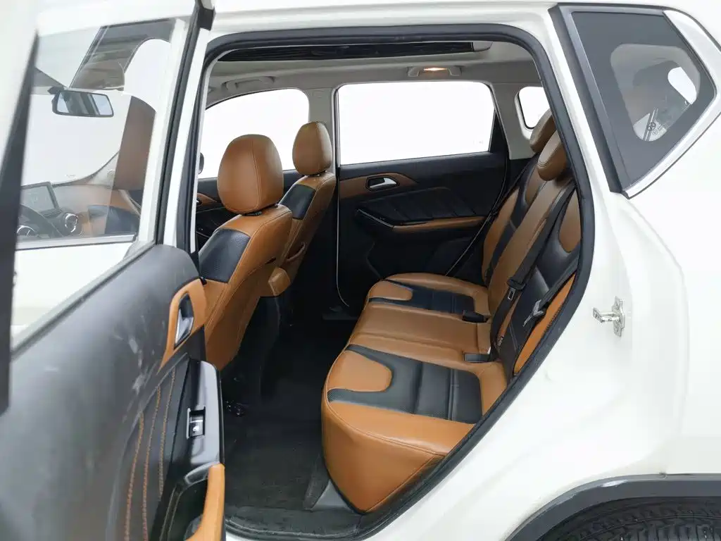 BAIC Senova X35 — миниатюра 15