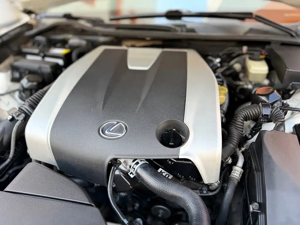 Lexus GS — миниатюра 8