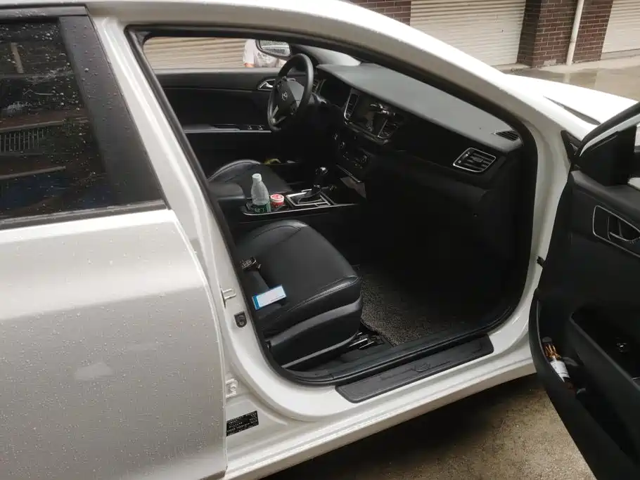 Hyundai Mistra — миниатюра 8