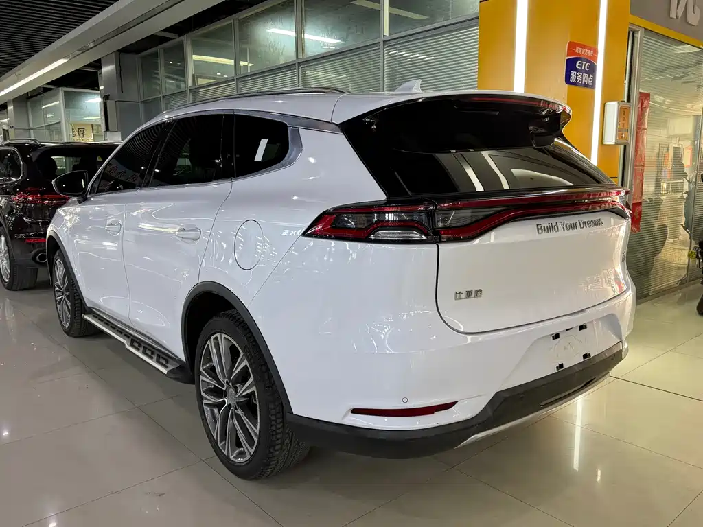 BYD TANG