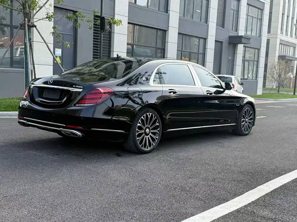 MERCEDES-BENZ MAYBACH S CLASS