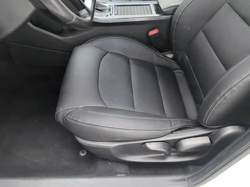 Geely Emgrand — миниатюра 20