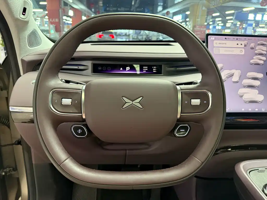 XPeng 小鹏GX — миниатюра 7