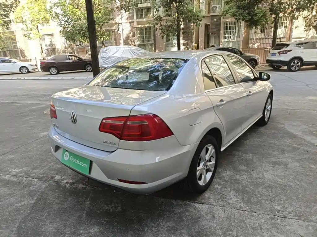 Volkswagen Bora — миниатюра 7