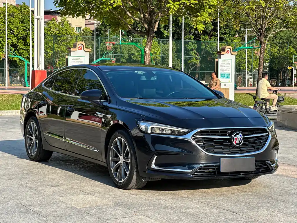 Buick LaCrosse — миниатюра 3