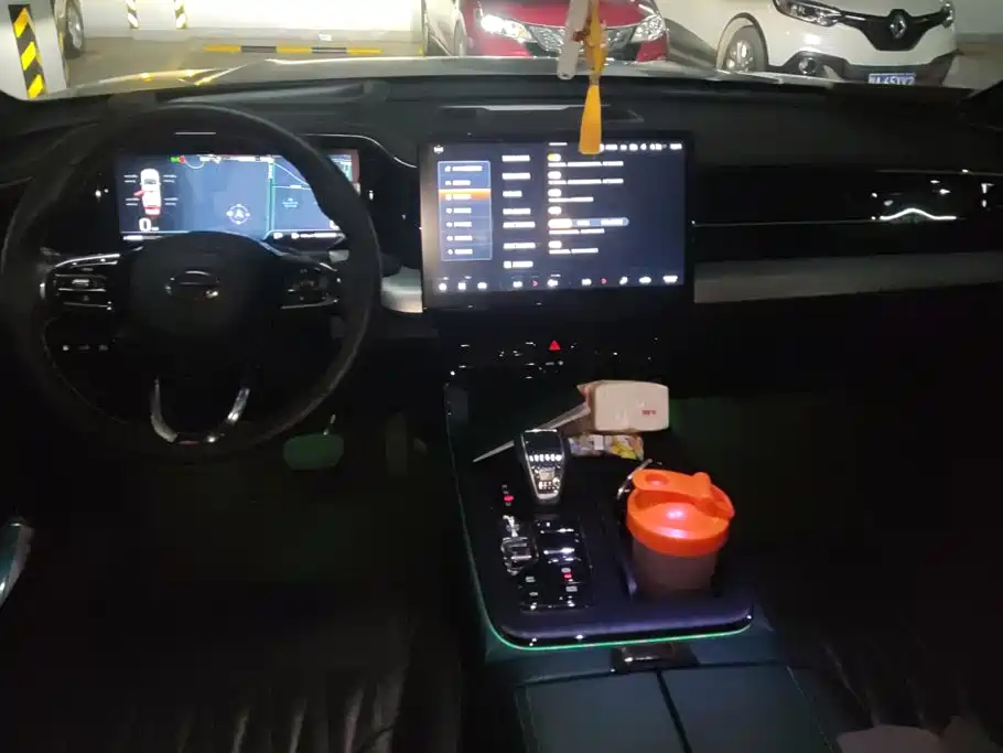 GAC Motor Trumpchi GS8 — миниатюра 12