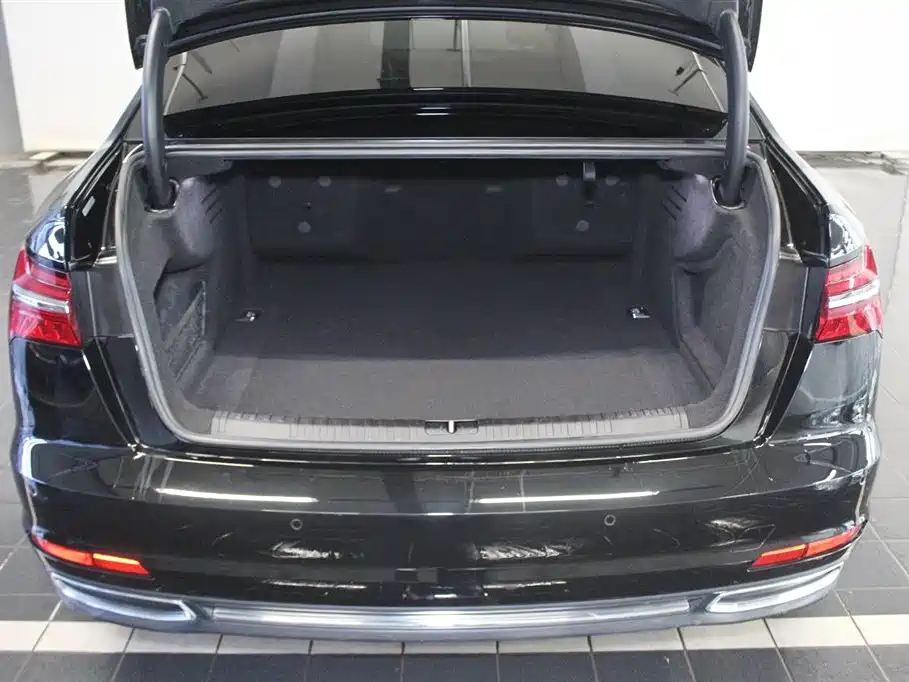 Audi A6L 2022 55 TFSI quattro Premium