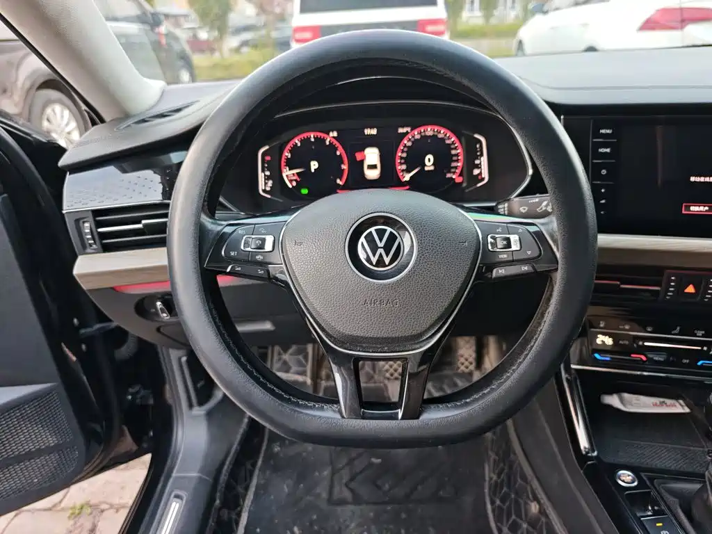 Volkswagen Passat — миниатюра 11
