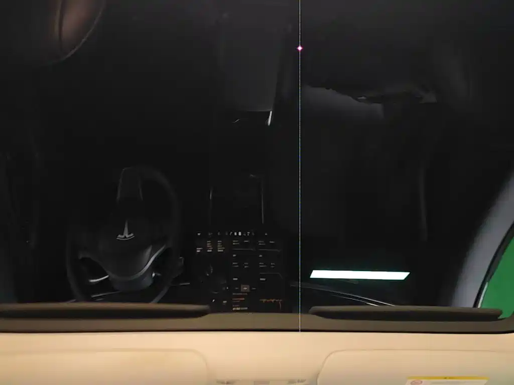 Tesla Model 3 — миниатюра 18