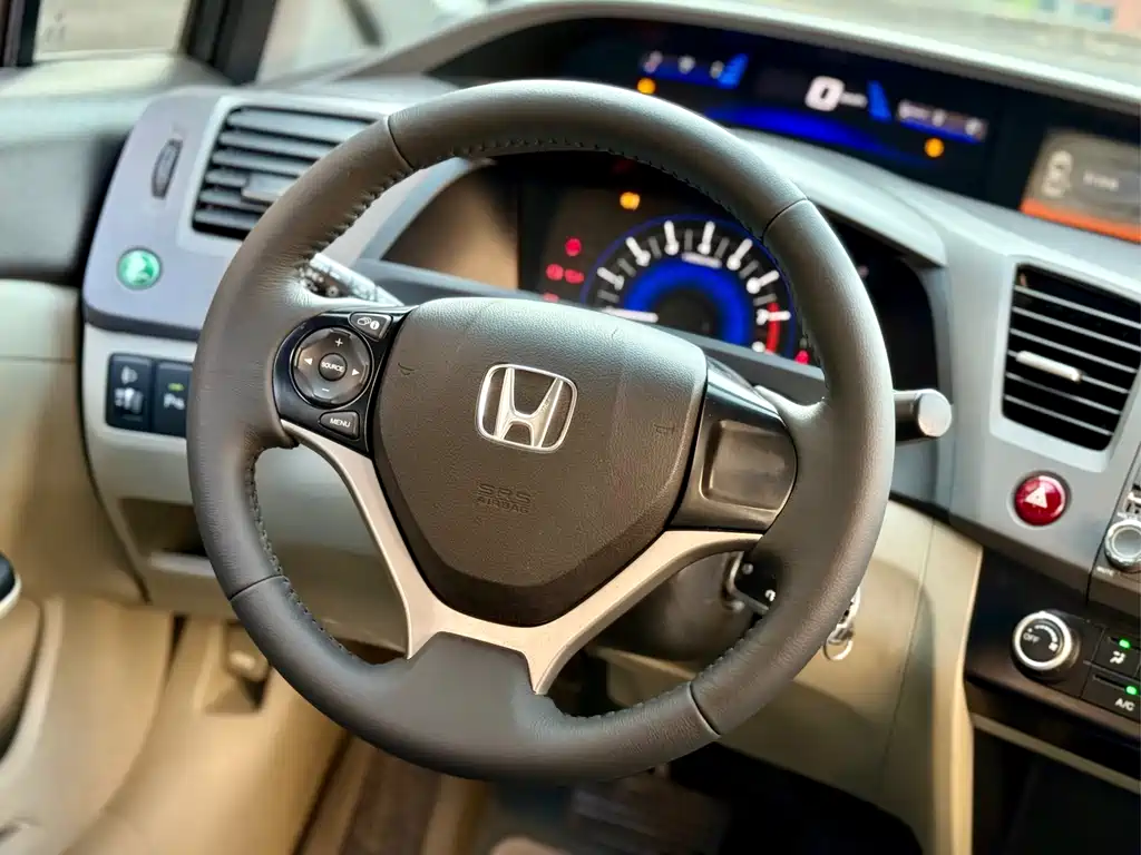 Honda Civic — миниатюра 15