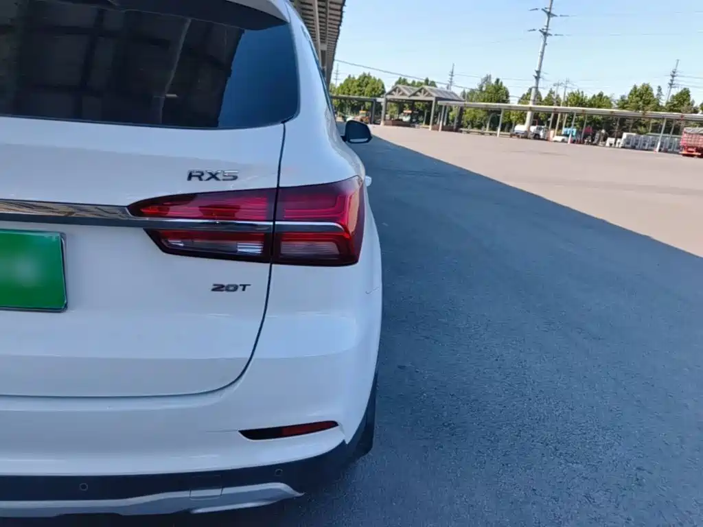 Roewe RX5 — миниатюра 8