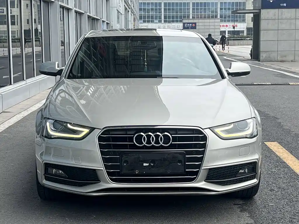 Audi A4L — миниатюра 2