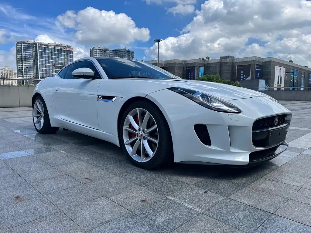 Jaguar F-TYPE — миниатюра 3