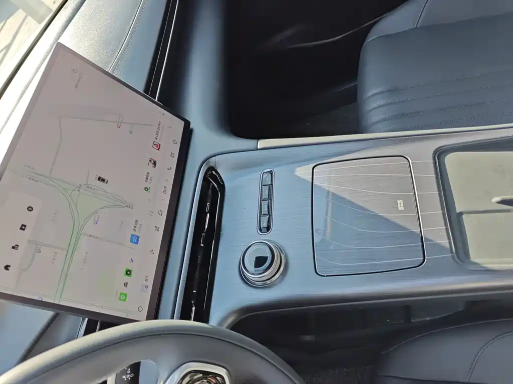 GEELY GALAXY GALAXY E5