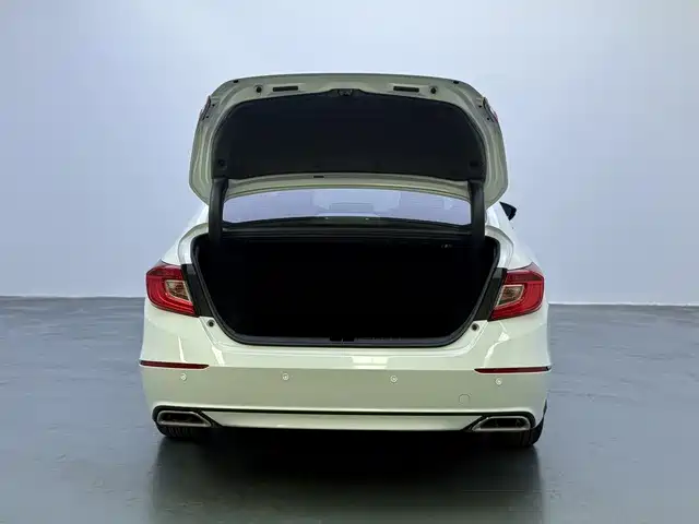 Honda Accord — миниатюра 16