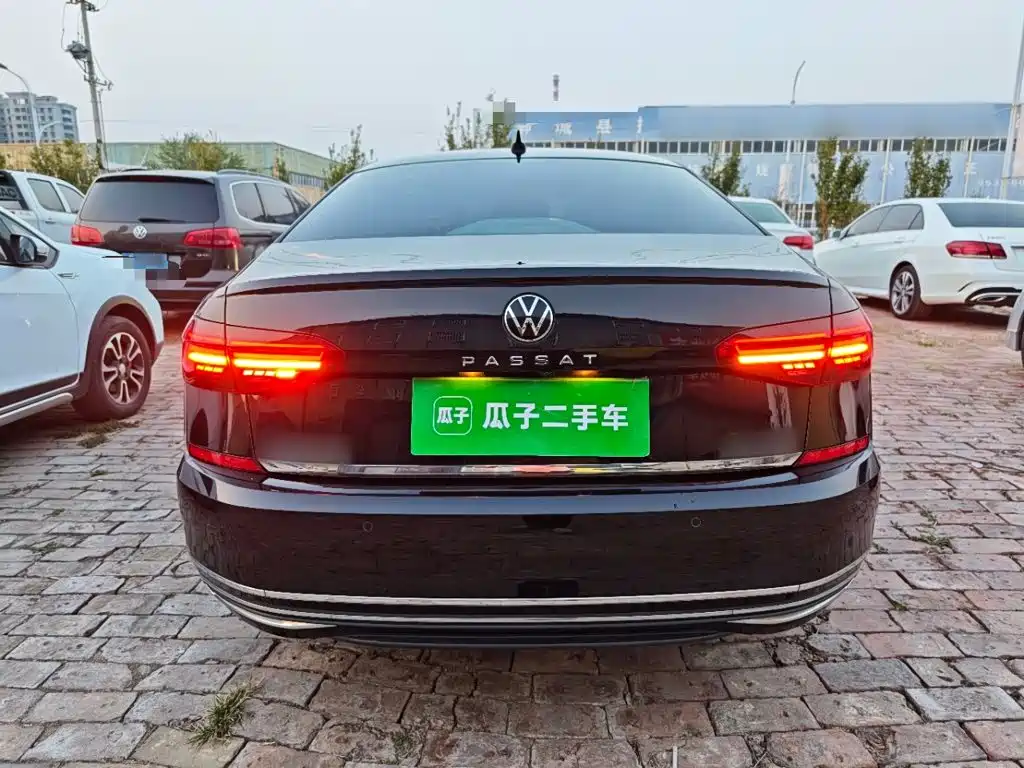 Volkswagen Passat — миниатюра 6