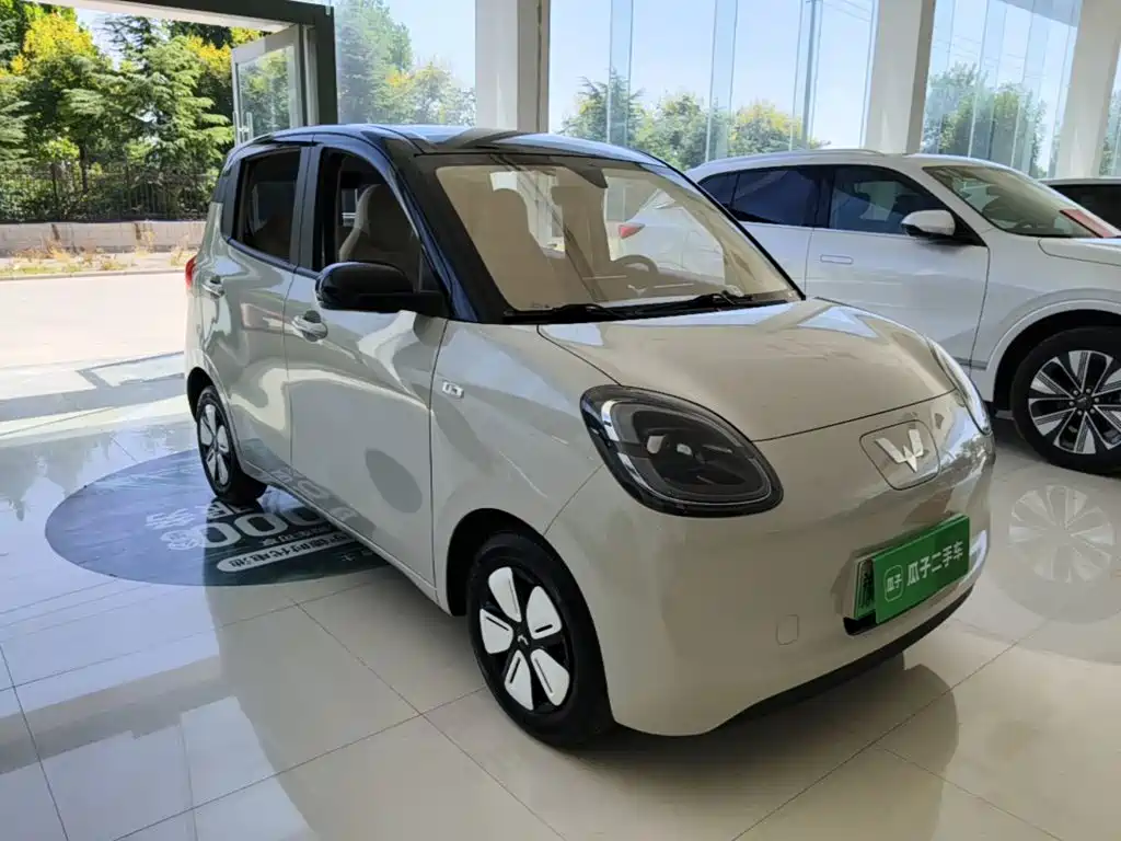 Wuling MINIEV — миниатюра 4
