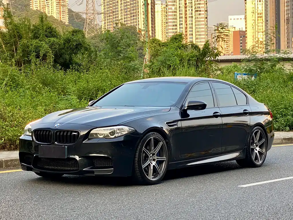 BMW M5 — фотографии объявления, Фото 2