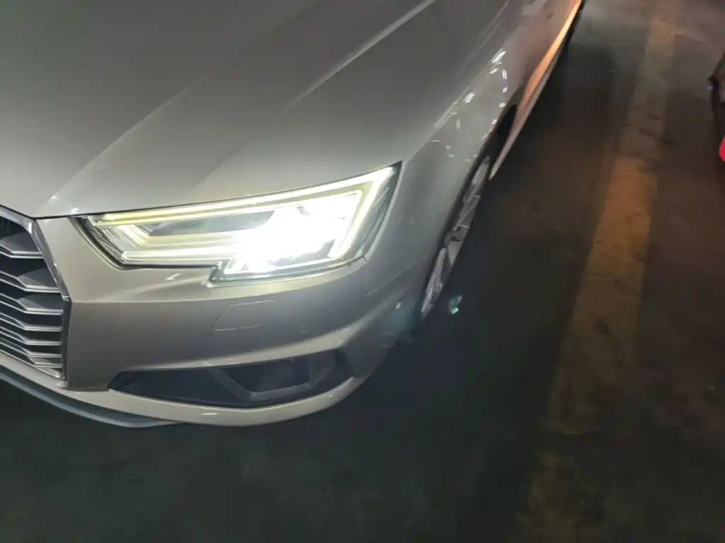 Audi A4L — миниатюра 24